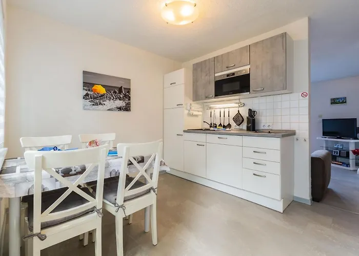 Ferienhaeuser Hitthim - Enddorn アパート